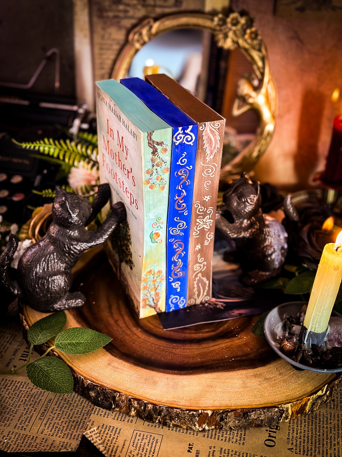 BOOKS FOR PALESTINE : HAND PAINTED EDGES