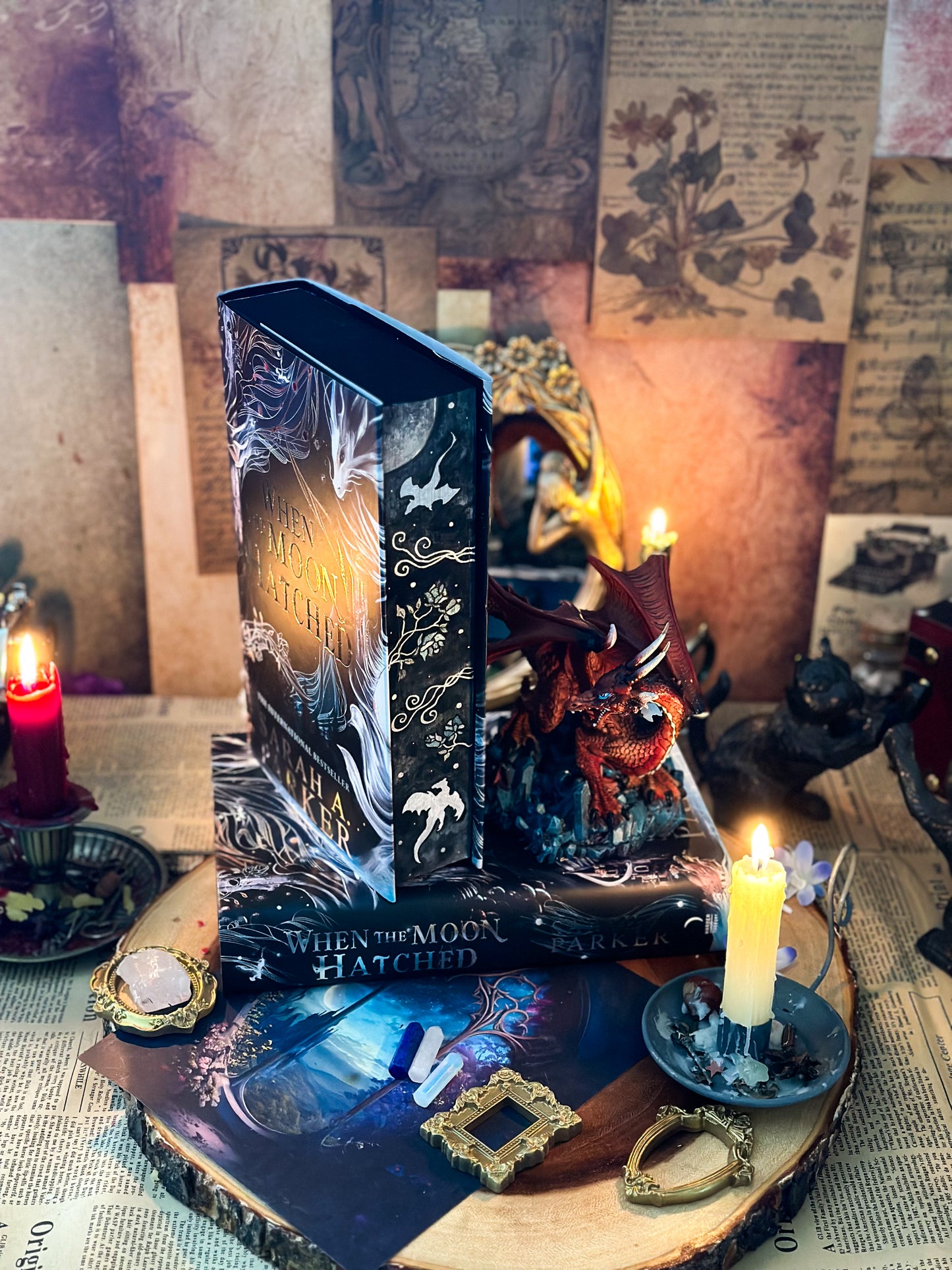 When the Moon Hatched Hand-Painted Book Edges (UK Edition)