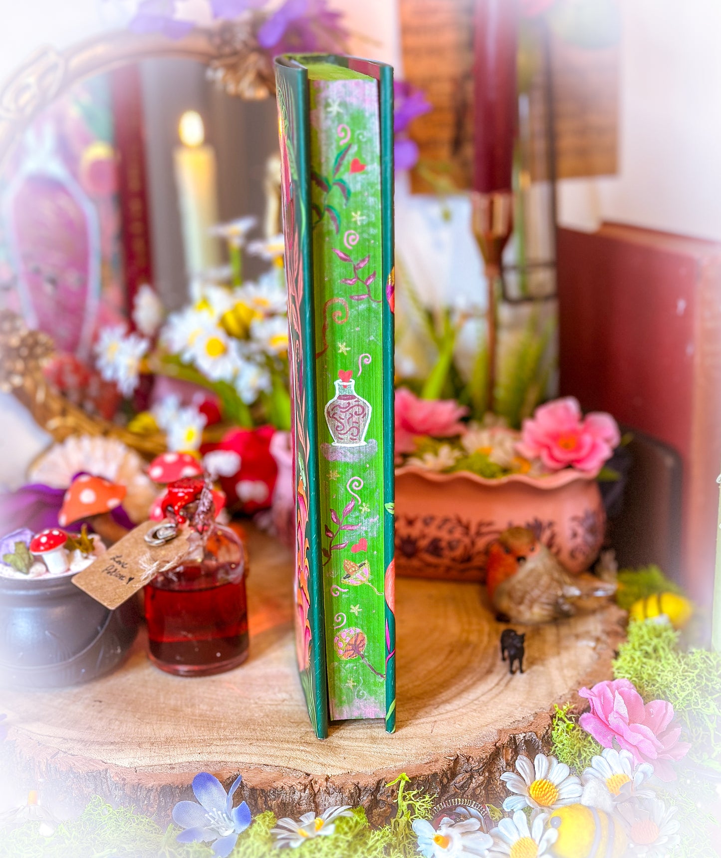A Witch's Guide to Love and Poison HANDPAINTED BOOK EDGES - Aamna Qureshi - Foreedge Painting