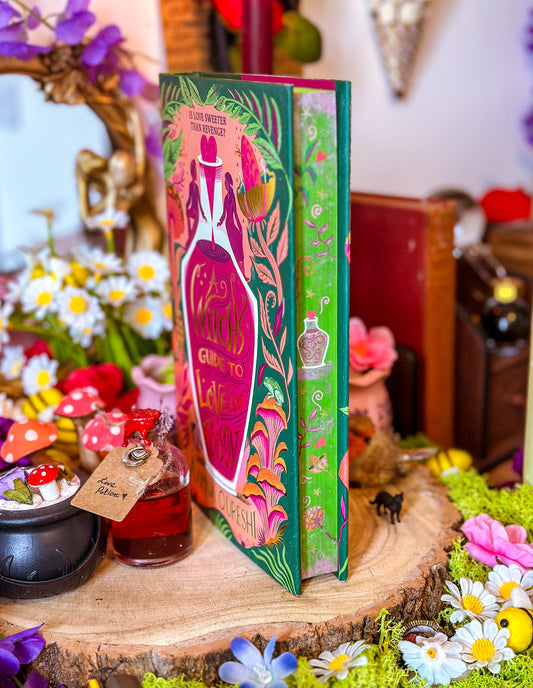 A Witch's Guide to Love and Poison HANDPAINTED BOOK EDGES - Aamna Qureshi - Foreedge Painting