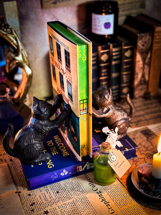 The Door-to-Door Bookstore HANDPAINTED BOOK EDGES