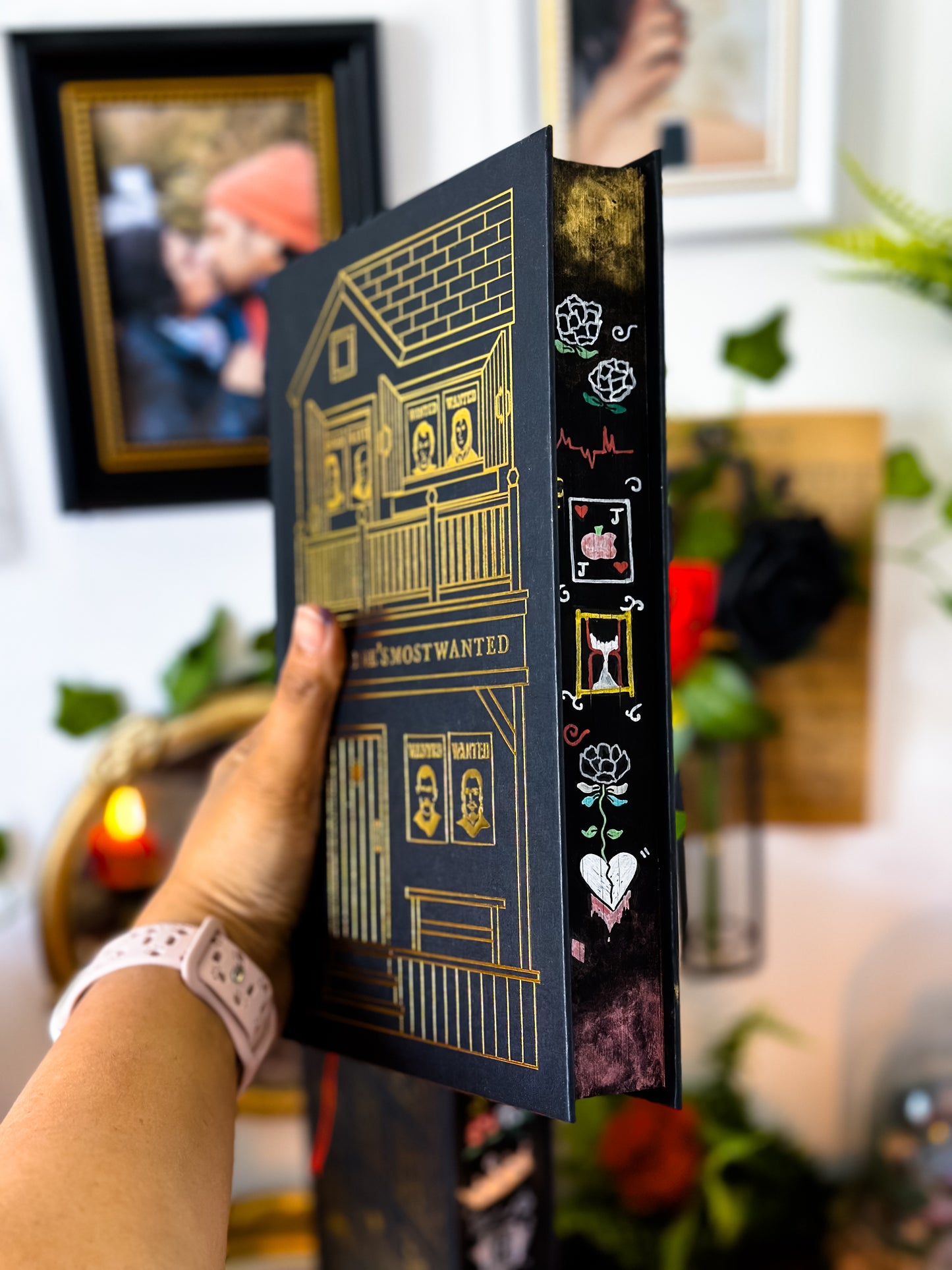CARAVAL NEW EDITIONS Hand-painted Book Edges - Stephanie Garber - Special Edition Books