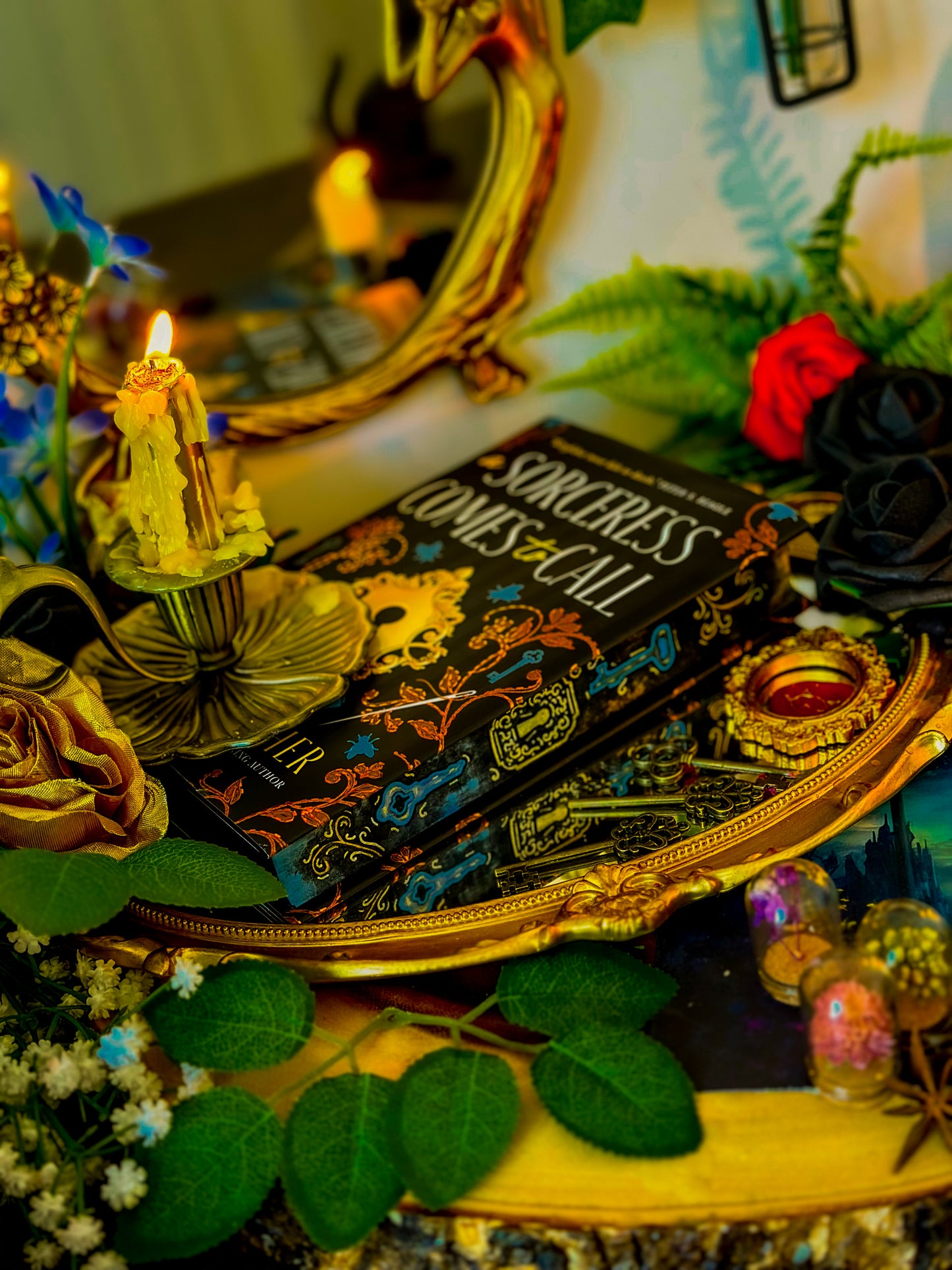 A Sorceress Comes to Call HANDPAINTED BOOK EDGES - T Kingfisher - Special Edition Book