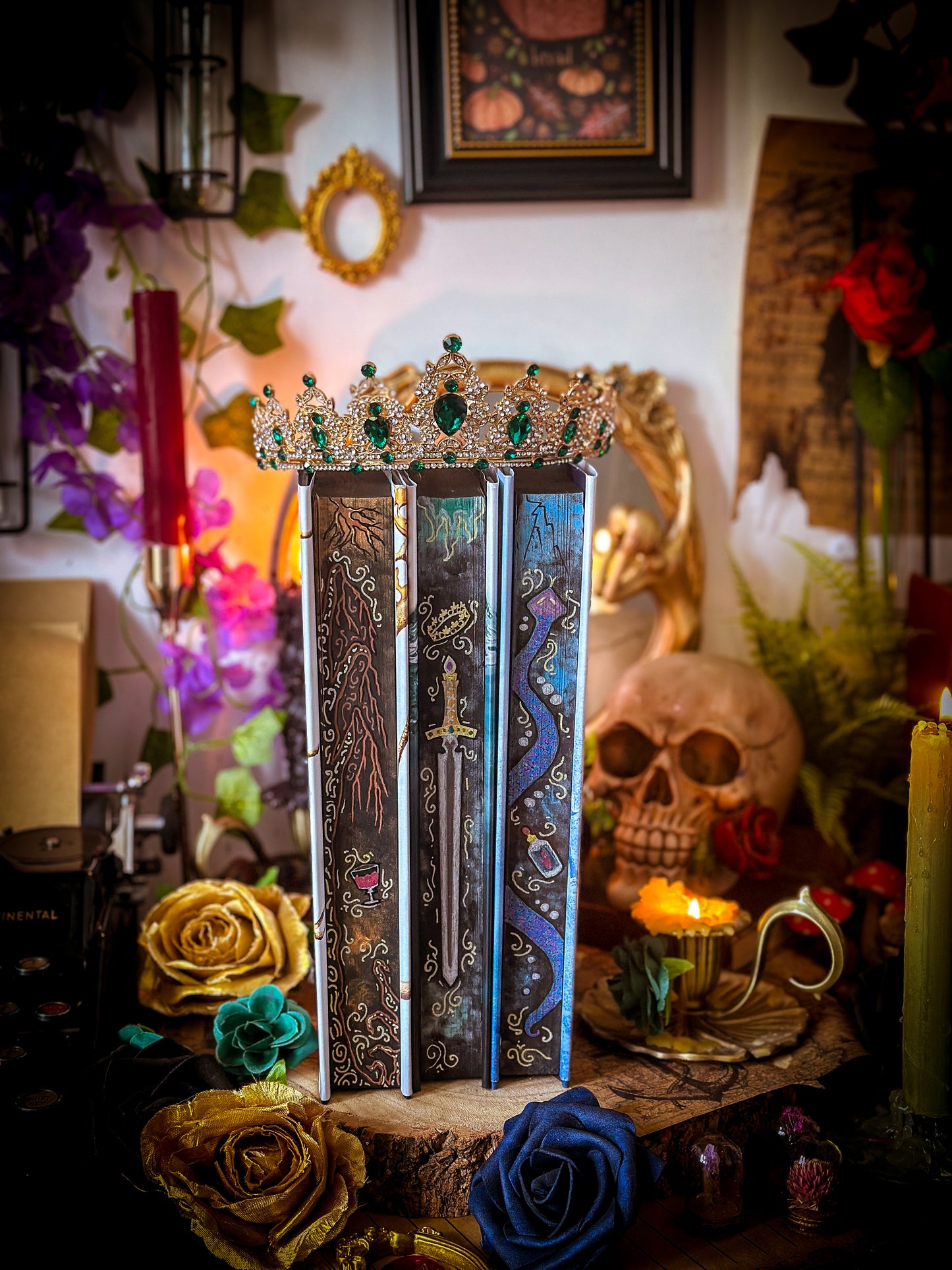 The Folk of the Air Series HANDPAINTED BOOK EDGES - The Cruel Prince - Holly Black Books Special Edition Book