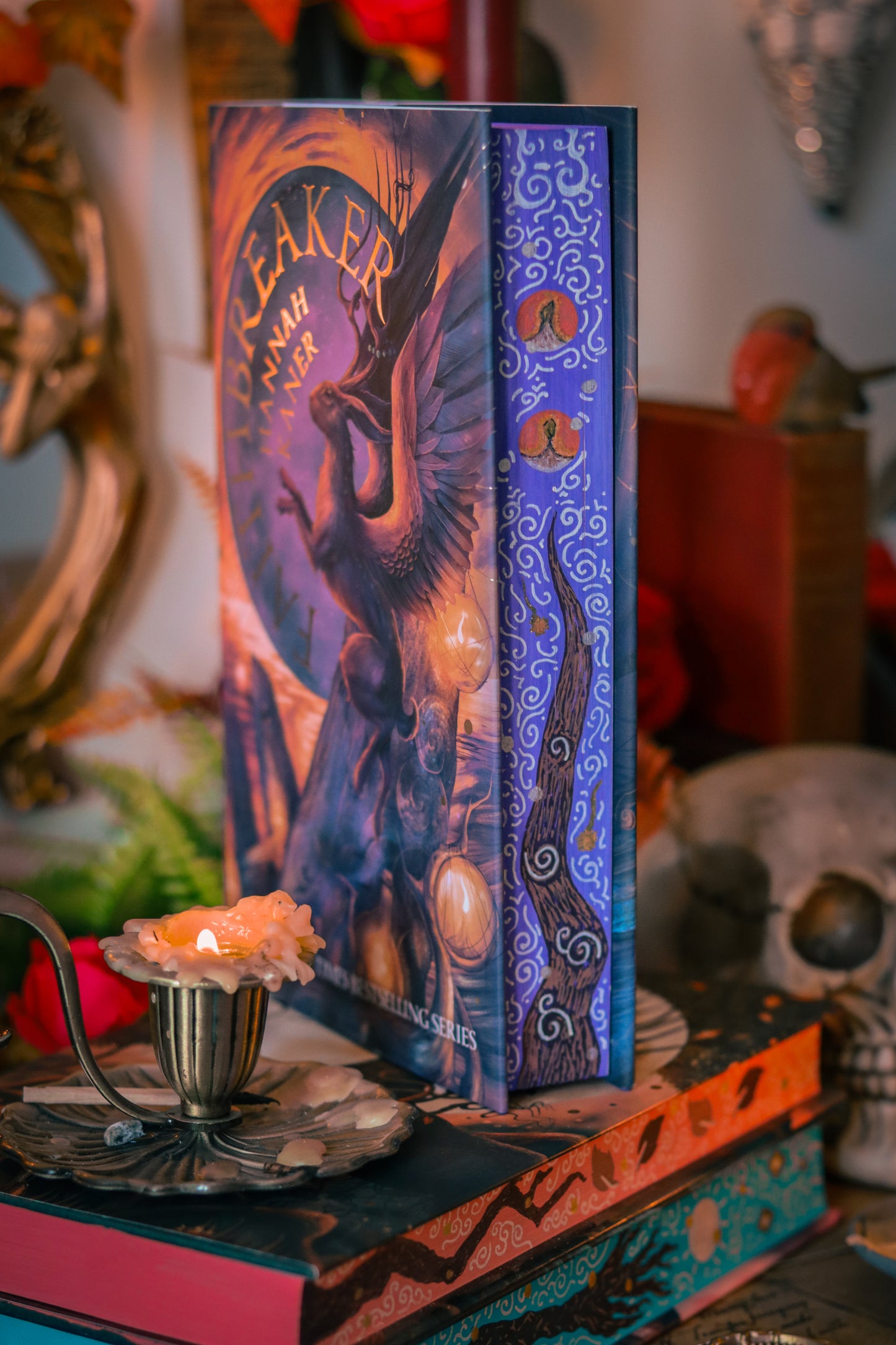 FAITHBREAKER + complete SET HANDPAINTED Book Edges - Special Edition Book - Hannah Kaner (Godkiller, Sunbringer, Faithbreaker)