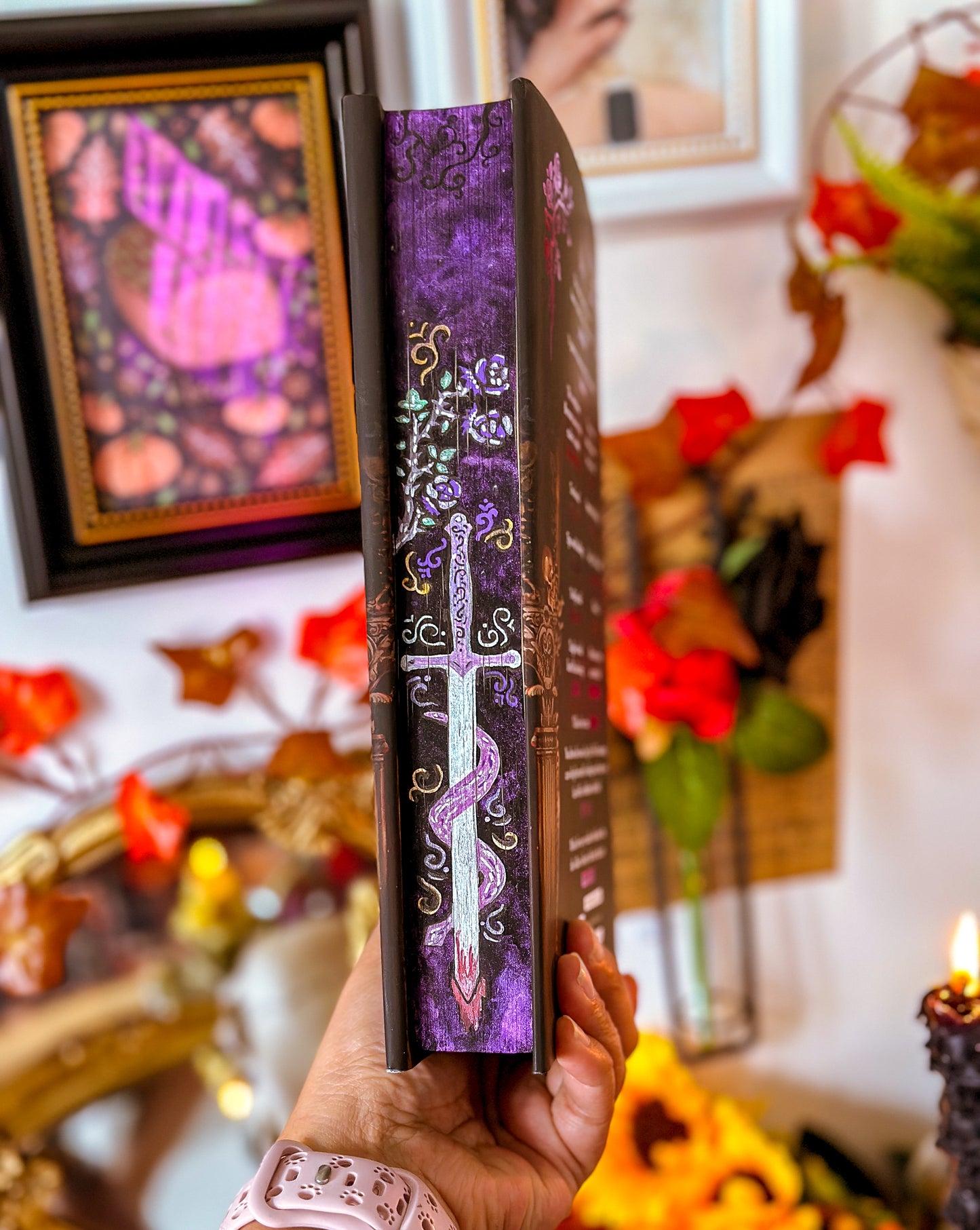 LONG LIVE EVIL hand-painted book edges - Sarah Rees Brennan - Special Edition Book