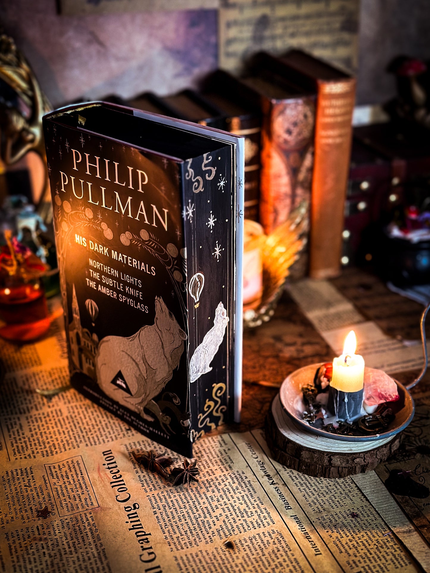 His Dark Materials HANDPAINTED BOOK EDGES