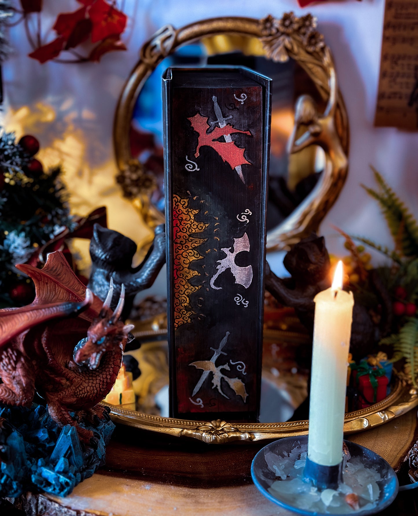 FIRE AND BLOOD hand-painted book edges - George R. R. Martin - Gam of Thrones Special Edition Book