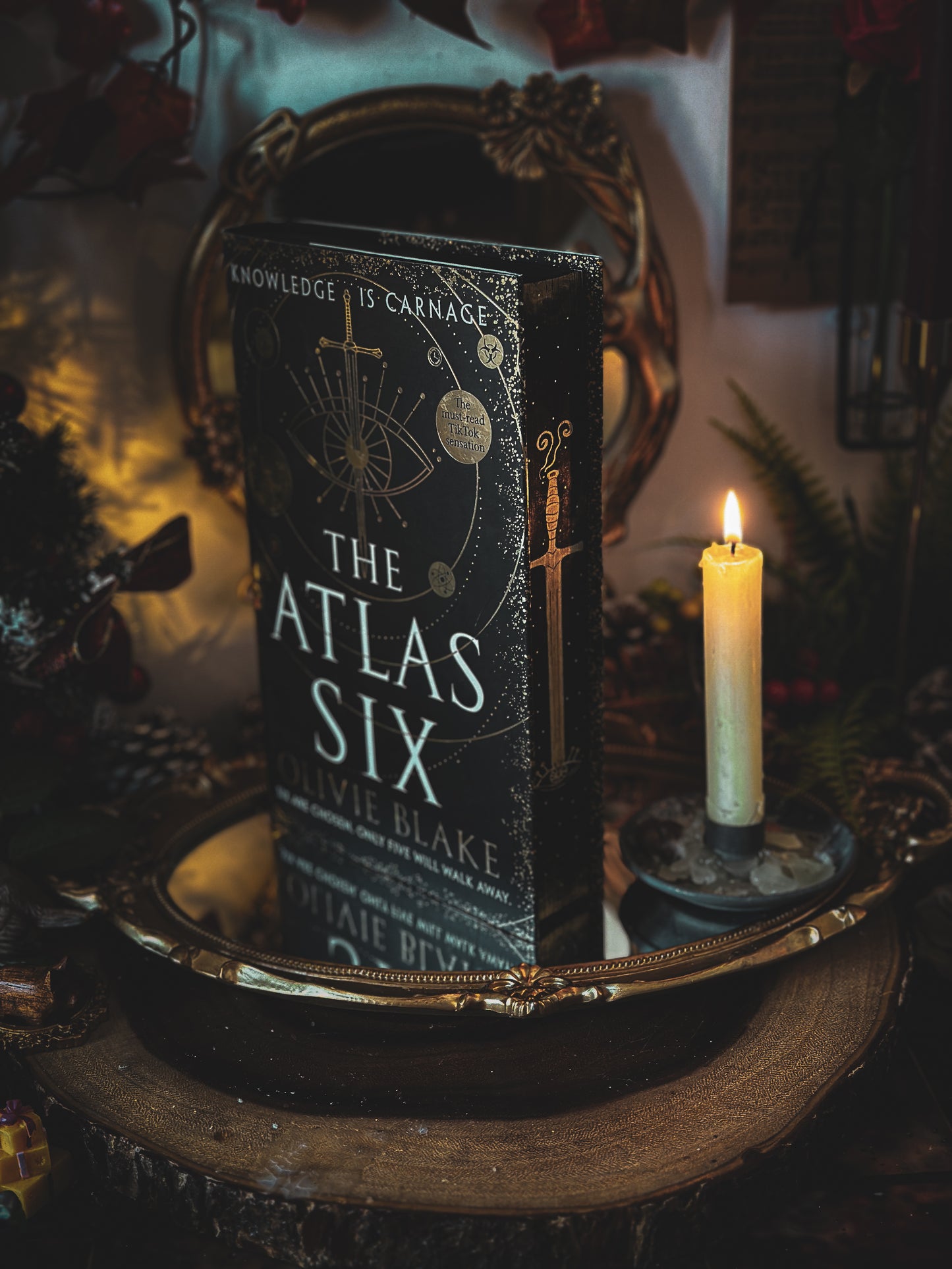 The Atlas Six hand-painted book edges - Olivie Blake Books - Special Edition