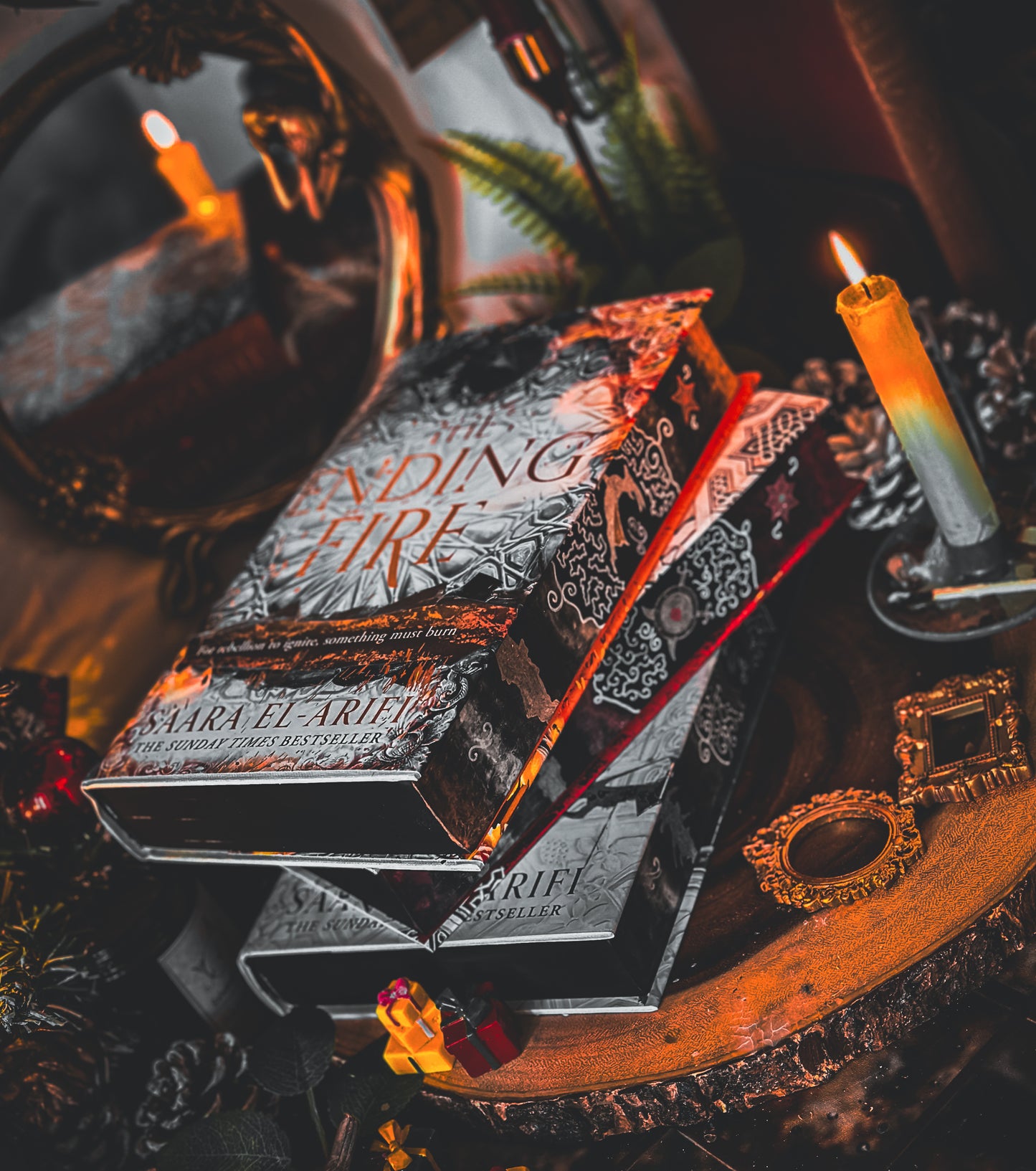 THE FINAL STRIFE hand-painted book edges - The Ending Fire Trilogy Saara El-Arifi Books
