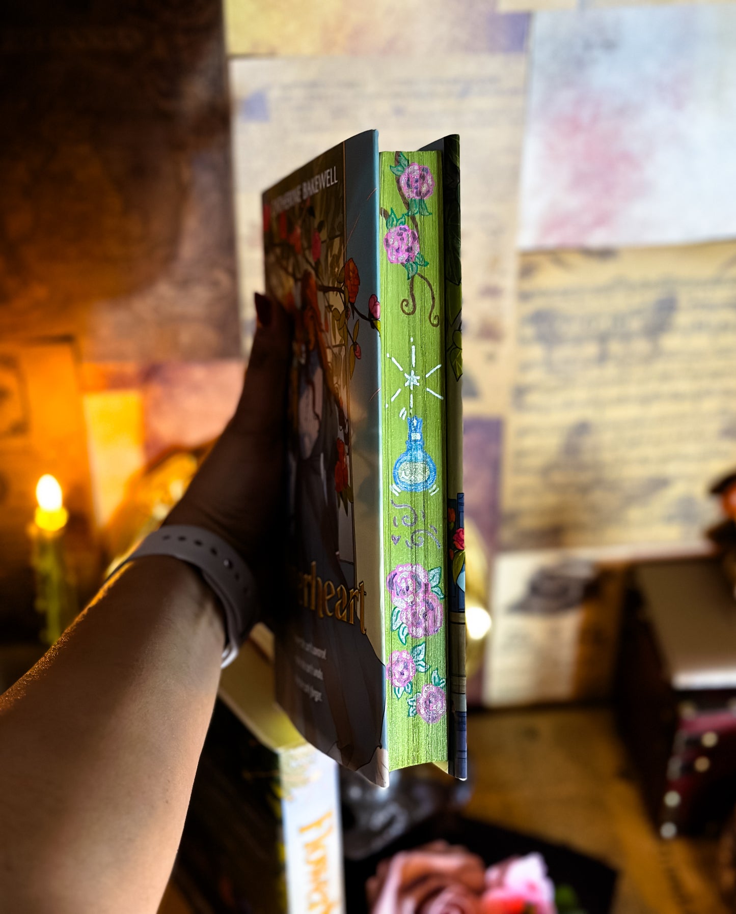 FLOWERHEART HANDPAINTED BOOK Edges