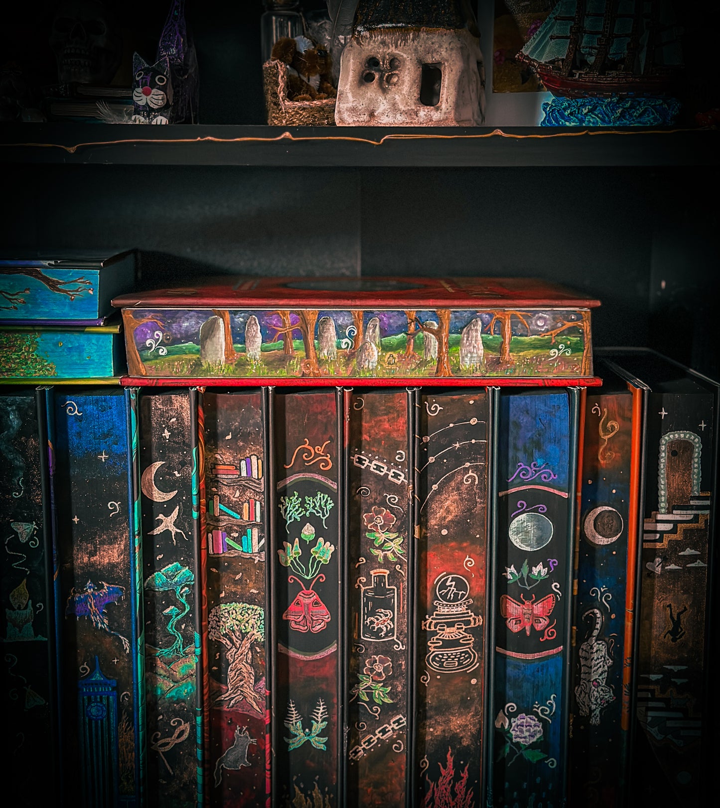 Hand-Painted Outlander Book Edges – 25th Anniversary Hardback Edition